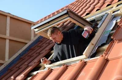 Pose de fenêtres de toit Velux à Juncalas